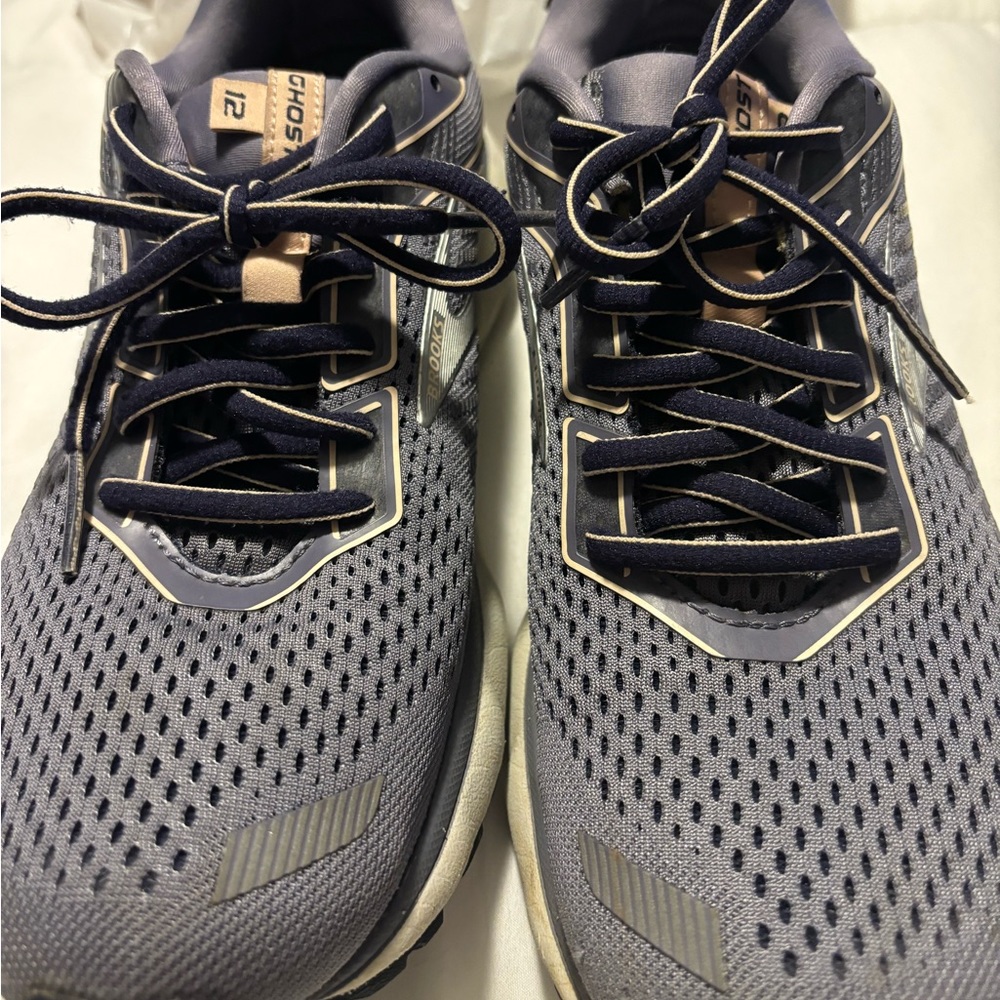 Brooks Ghost 12 Women’s size 9.5